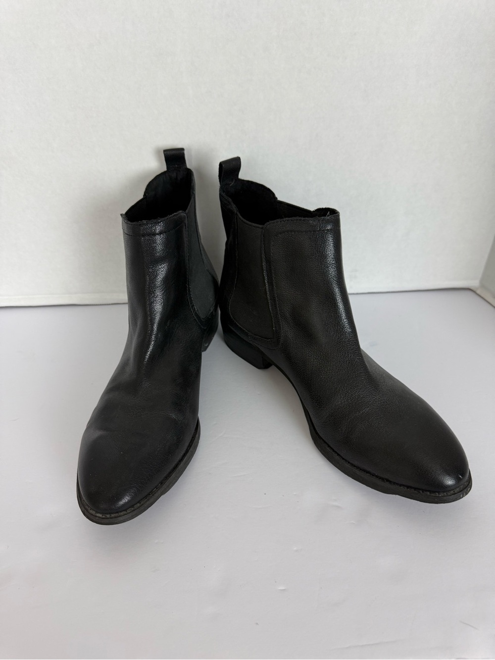 Arturo Chiang Men's Black Leather Chelsea-Style Chukka Boots